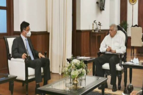 பிரதமர் ரணிலை திடீரென சந்தித்த சீனத் தூதுவர்! | Chinese Ambassador Meets Pm Ranil