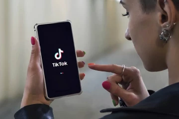 டிக்டாக் செயலி தொடர்பில் கனடா அரசு வெளியிட்ட அதிரடி அறிவிப்பு!