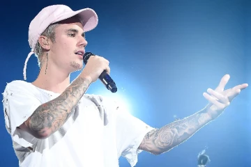 மீண்டும் ரசிகர்களை குஷிப்படுத்த களமிறங்கிய ஜஸ்டின் பீபர்!