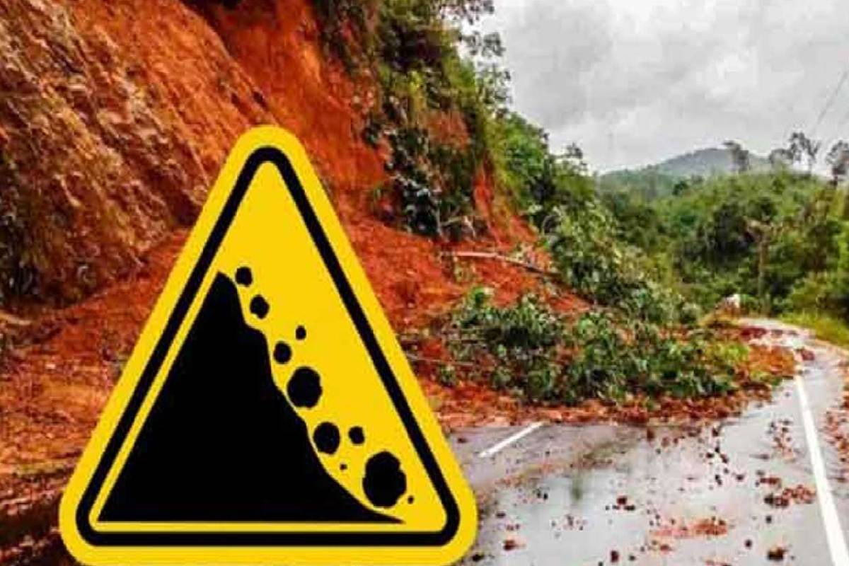 தீவிரமடையும் தென்மேல் பருவமழை ; வெளியிட்ட அவசர மண்சரிவு அபாய அறிவிப்பு | Intensifying Emergency Landslide Warning Issued