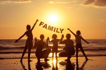 குடும்பத்தில் மறைக்கப்பட்டுள்ள வாழ்க்கையின் சில தத்துவங்கள்! வாங்க பார்க்கலாம்