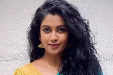 புடவையில் கண்ணம்மா ரோஷினியின் லேட்டஸ்ட் போட்டோஷூட்.. வீடியோ இதோ