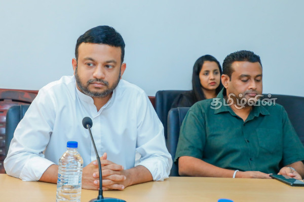 கல்விச் சீர்திருத்த ஒத்திவைப்புக்கு அரசே பொறுப்பு: சஜித் சாடல் | Sajith On Education Reforms கல்விச் சீர்திருத்த ஒத்திவைப்புக்கு அரசே பொறுப்பு: சஜித் சாடல் | Sajith On Education Reforms