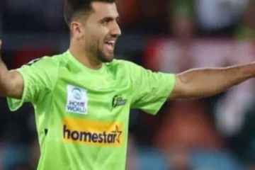 අයහපත් හැසිරීම නිසා ක්‍රීඩකයකු නෙරපයි..