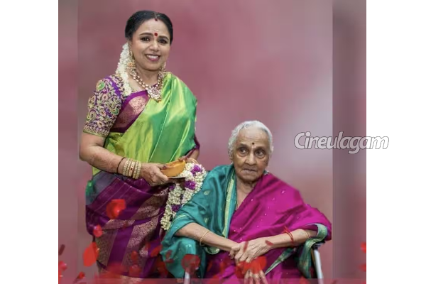 கர்நாடக பாடகி சுதா ரகுநாதன் வீட்டில் ஏற்பட்ட முக்கிய நபரின் மரணம்- கடும் துக்கத்தில் குடும்பத்தினர் | Singer Sudha Raghunathan Mother Passed Away