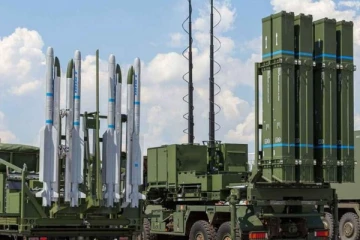 உக்ரைனுக்கு வான் பாதுகாப்பு அமைப்புகளை வழங்கிய முக்கிய நாடு!