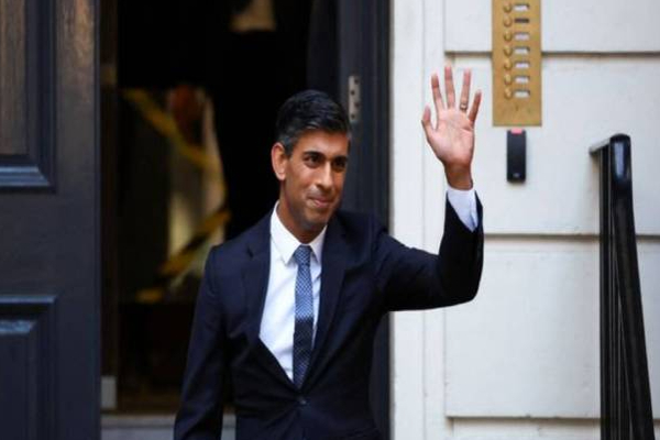 பிரித்தானியாவை ஆளப்போகும் இந்திய வம்சாவளி ரிஷி சுனக்! | Indian Origin Rishi Sunak To Rule Britain
