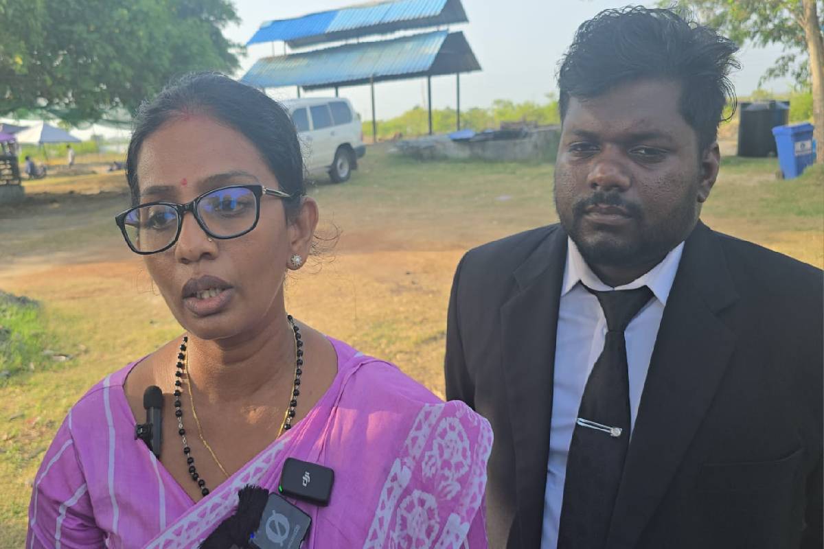 செம்மணி மனிதப் புதைகுழி அகழ்வு பணிகள் விரைவில் ஆரம்பம்: சட்டத்தரணி ரனித்தா ஞானராஜா | Excavation Work At Chemmani Mass Grave Soon செம்மணி மனிதப் புதைகுழி அகழ்வு பணிகள் விரைவில் ஆரம்பம்: சட்டத்தரணி ரனித்தா ஞானராஜா | Excavation Work At Chemmani Mass Grave Soon