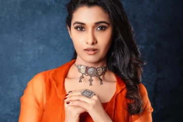 பிரியா பவானி ஷங்கரின் கியூட் புகைப்படங்கள்