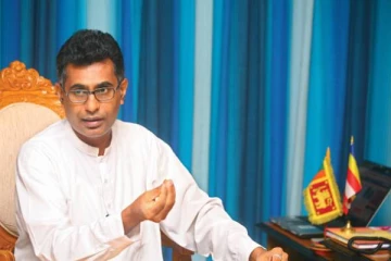 சம்பிக்க ரணவக்க திடீரென வெளியிட்ட அதிரடி அறிவிப்பு!