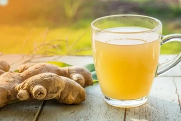 காலையில் எழுந்ததும் வெறும் வயிற்றில் இஞ்சி ஜூஸை குடிப்பதனால் இத்தனை நன்மைகள் கிடைக்கின்றதா?