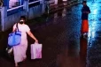සුපිරි යූටියුබ්කරුගේ බිරිඳ හඳපානේම පැන යයි - ආදරයට උපමාවක් වූ යුවල වෙන්වෙයි - CCTVයෙන් ඔක්කොම මාට්ටු [VIDEO] [PHOTO]
