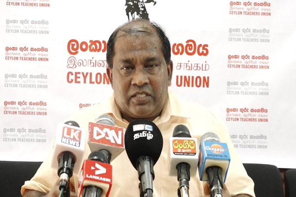 மனித உரிமைகள் ஆணைக்குழுவில் முறைப்பாடு : சிறிலங்கா அரசாங்கத்தை எதிர்த்து நடவடிக்கை | Complaint Against Sri Lanka Government At Hrcsl