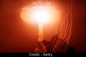 அணுகுண்டு வெடித்தால் உடனடியாக என்ன செய்யவேண்டும்? நிபுணர்கள் ஆலோசனை