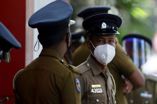 யாழில் பிரபல பாடசாலை மாணவனை கொடூரமாக தாக்கிய ஆசிரியர்! | Teacher Assaulted A Popular School Student Jaffna