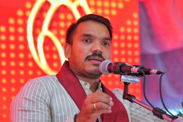 பிரித்தானிய பல்கலைக்கழகங்கள் நிராகரிப்பு; நாமல் ராஜபக்க்ஷ கொடுத்த பதில்! | Uk University Cancelled Namal Rajapaksa Respond