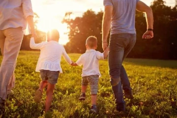 குழந்தைகளை உற்சாகமாக்க பெற்றோர்கள் செய்ய வேண்டிய எளிய வழிகள்!