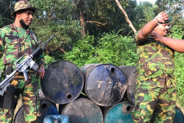 மடுவில் விசேட அதிரடிப் படையினர் சுற்றி வளைப்பு