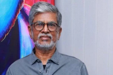 நடிகர் விஜய்யின் தந்தை எஸ்.ஏ.சந்திரசேகர் புதிய கட்சி தொடங்கினார்- பெயர் என்ன தெரியுமா?