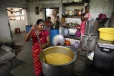 அம்மா உணவக ஊழியர்களுக்கு தினக்கூலி உயர்வு- வெளியான முக்கிய அறிவிப்பு