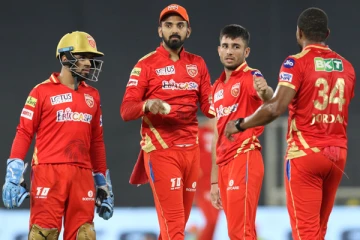 ராகுல், ஹர்பிரீத் அபாரம்... பெங்களூரு அணியை வீழ்த்தி அபார வெற்றி பெற்றது பஞ்சாப்