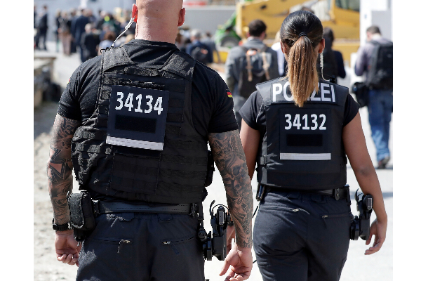 ஜேர்மனியில் இலங்கைத் தமிழ் பெண் சடலமாக மீட்பு! | Sri Lankan Tamil Woman Dies In Germany
