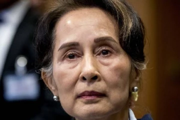 ஆங் சாங் சூகியின் தண்டனைக் காலம் குறைக்கப்பட்டது