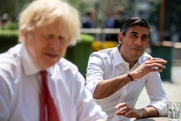 பிரித்தானிய பிரதமருக்கான போட்டியில்  திடீர் மாற்றம்!