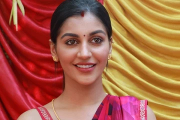 21 வயதில் திருமண கோலத்தில் நடிகை யாஷிகா ஆனந்த்.. காரணம் என்ன?