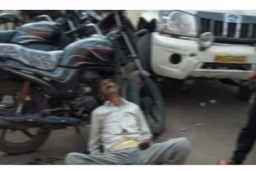 தன் குடும்பத்திற்காக உழைத்த தெருவோர வியாபாரி.... - ரோட்டில் மயங்கி உயிரிழந்தார்...!