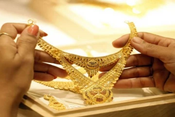 අද රන් මිලෙහි අඩුවීමක්. වෙනස් වූ මිල ගණන් මෙන්න.