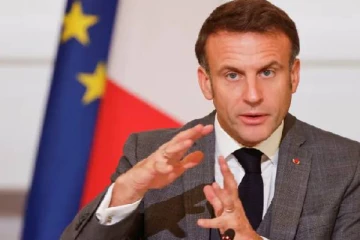 போரில் ரஷ்ய கட்டாயம் தோல்வியை தழுவ வேண்டும்! பிரான்ஸ் அதிபர் திட்டவட்டம்