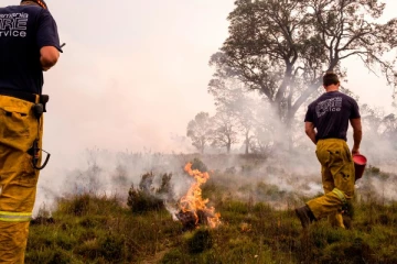 வெப்பத்தால் திணறும் அவுஸ்திரேலியா; 35000 பேருக்கு மின் துண்டிப்பு!