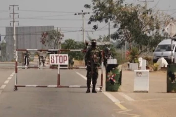 தமிழர் பகுதியில் 17 ஆண்டுகளுக்கு பின் திறக்கப்பட்டது இராணுவக் கட்டுப்பாட்டில் இருந்த வீதி!