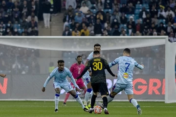 கால் தடுக்கி தடுமாறிய ரொனால்டோ! வெகுண்டெழுந்து அசுரத்தனமாக 2 கோல்கள் அடித்த வீடியோ