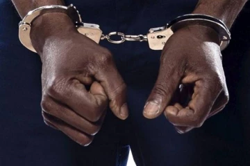 'පොඩි පැටී' ඝාතනය කිරීමට තැත්කළ සැකකරුවෙකු කොස්ගොඩදී කොටු