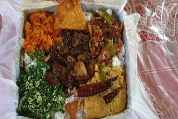 உடனடியாக உணவு பொதியின் விலைகளை குறைக்க வேண்டும்