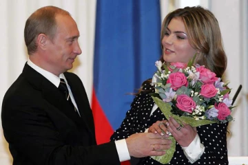 அதிபர் புட்டினின் ரகசிய காதலி குறித்து வெளியான தகவல்!