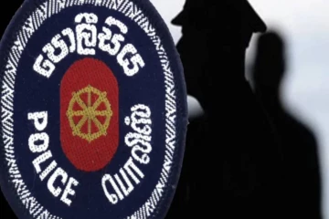 இலஞ்சம் பெற்ற குற்றச்சாட்டில் இரு பொலிஸ் அதிகாரிகள் கைது