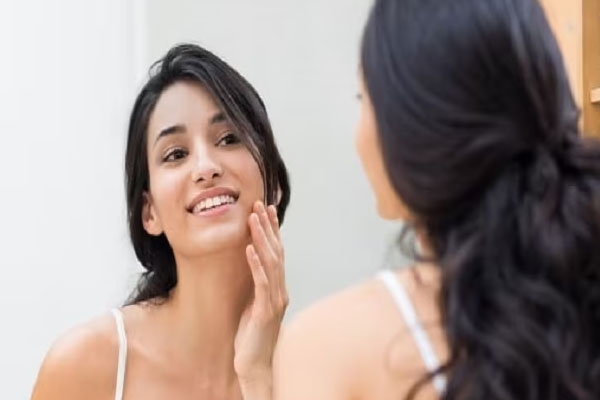 சருமம் பால் போல ஜொலிக்க பாலாடை | Make The Skin Shine Use Milk