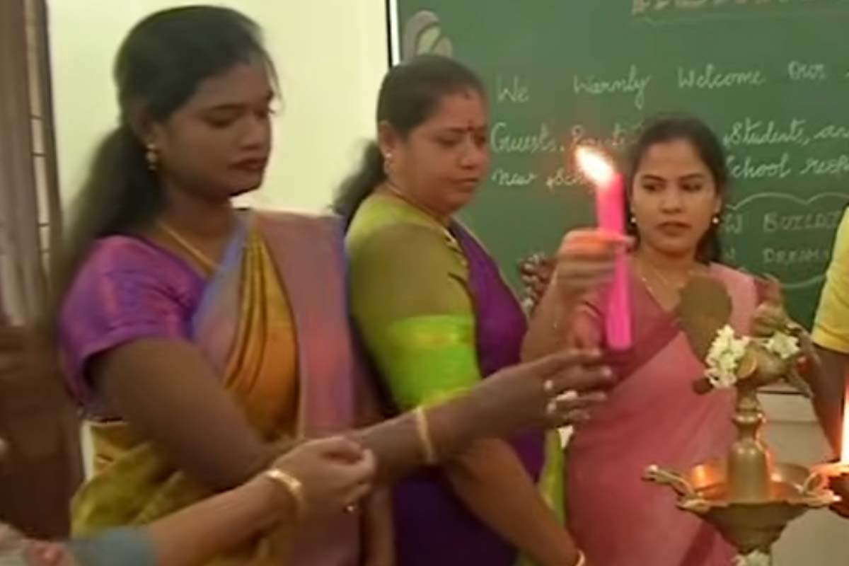 குத்துவிளக்கு ஏற்றுவதில் ஏற்பட்ட சர்ச்சை... தவெக எம்.எல்.ஏ-வை மேயர் பிரியா என்ன செய்தார்? | Mayor Ego Attack To Tvk Mla Pallavi At School