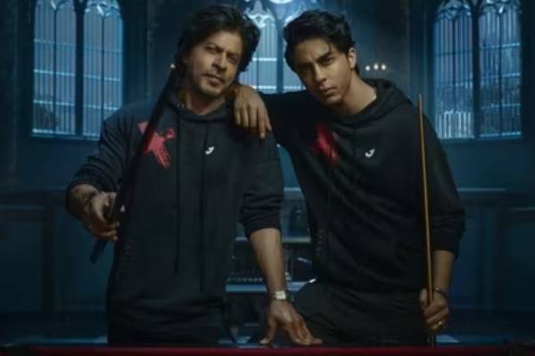 விளம்பரத்தில் நடிக்க ஷாருக்கான் மகன் ஆர்யன் கான் அணிந்த ஜாக்கெட் இத்தனை லட்சமா? | Shah Rukh Khan Son Aryan Jacket Price