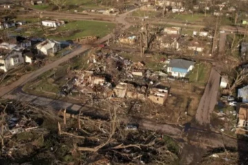 ලොවම කම්පා කරමින් ඇමරිකාවේ ටොනාඩෝ මාලාවක් - 26ක් ජීවිතක්ෂයට.