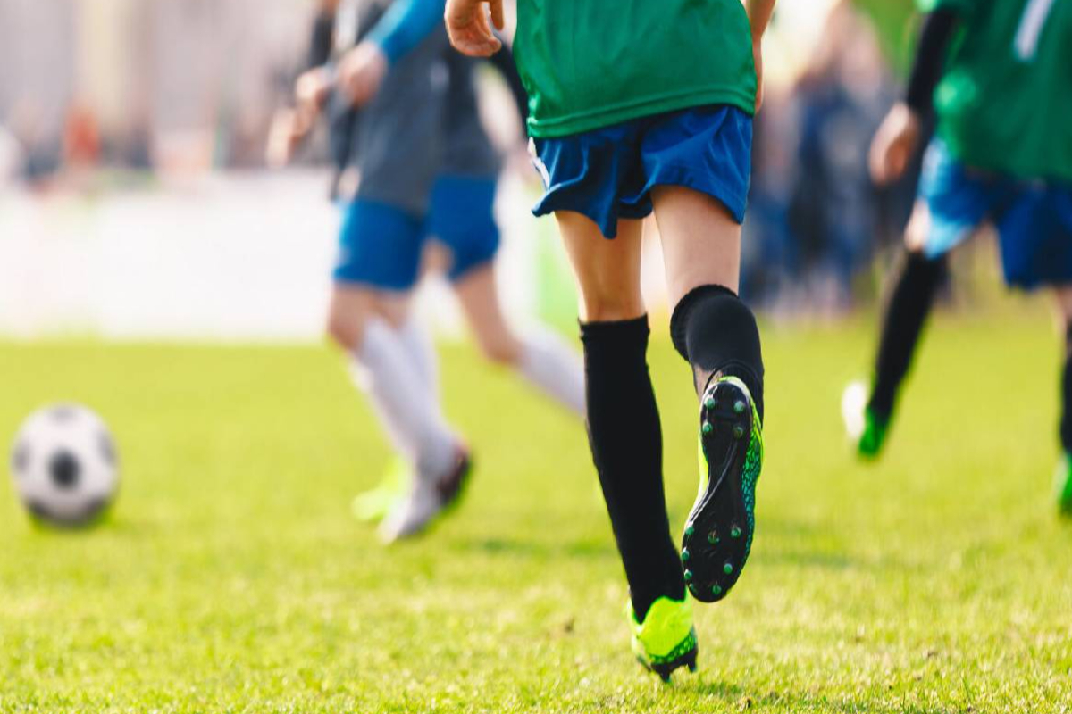 கடும் வெப்பத்தில் பாடசாலை விளையாட்டுப் போட்டிகள் ; அவதானத்துடன் இருக்குமாறு அறிவுறுத்தல் | School Sports Competitions Advice To Be Vigilant