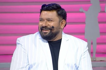 நீயா நானா கோபிநாத்தின் தாய், தந்தையை பார்த்துள்ளீர்களா.. அழகிய குடும்ப புகைப்படம்