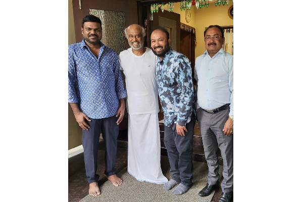 ஒரே நாளில் நடந்த இரண்டு திரைப்படங்களுக்கான ஒப்பந்தம்! அடுத்தடுத்து பிரம்மாண்ட படங்களில் ரஜினி | Rajini 2 Films Signed Today