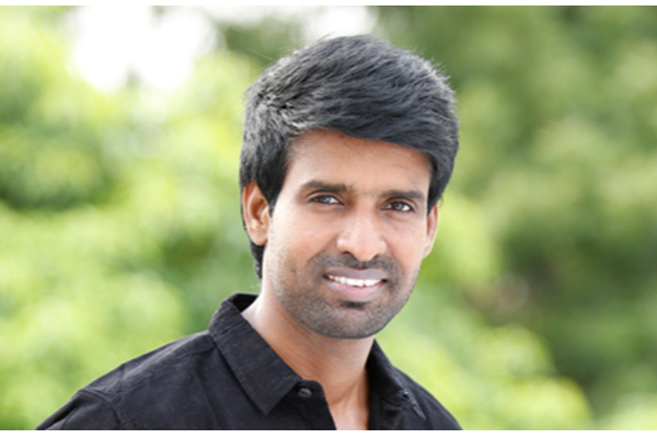 மகளிர் தினத்தில் மகளுடன் எடுத்த அழகிய வீடியோவை வெளியிட்ட நடிகர் சூரி- இதோ | Soori Special Womens Day Wish