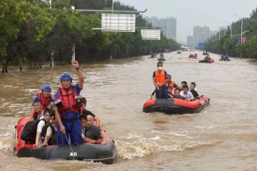 140 ஆண்டுகளில் இல்லாத அளவில் கனமழை: 20 அதிகமானோர் உயிரிழப்பு!