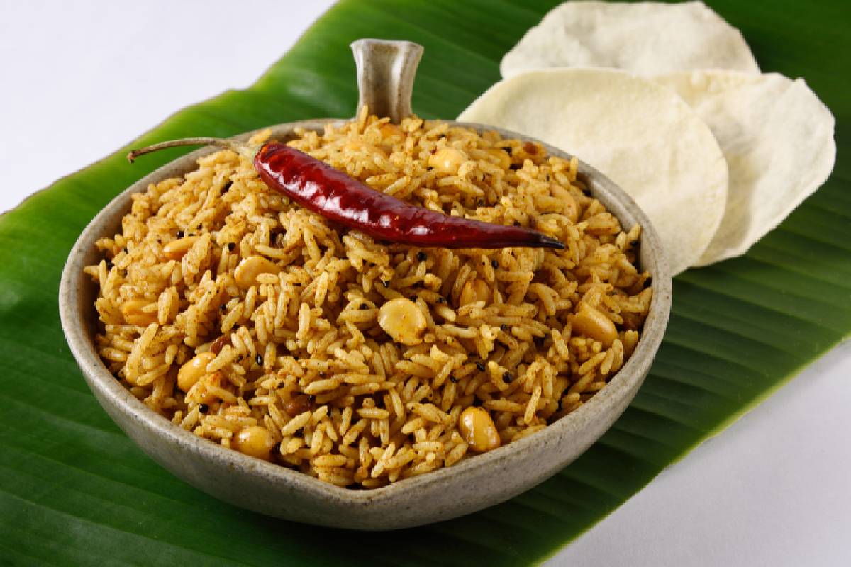 ஆந்திரா பாணியில் அசத்தல் புளி சாதம்... இப்படி ஒரு முறை செய்து பாருங்க | Andhra Style Puliyodharai Recipe In Tamil ஆந்திரா பாணியில் அசத்தல் புளி சாதம்... இப்படி ஒரு முறை செய்து பாருங்க | Andhra Style Puliyodharai Recipe In Tamil