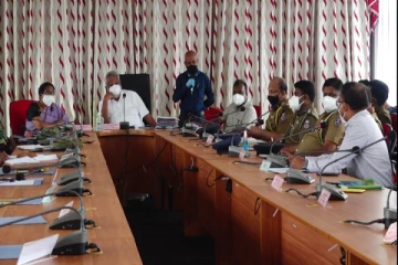 தமிழ் அரசியல் தலைவர்கள் மக்களை குழப்புகின்றனர்!  - அமைச்சர் டக்ளஸ்